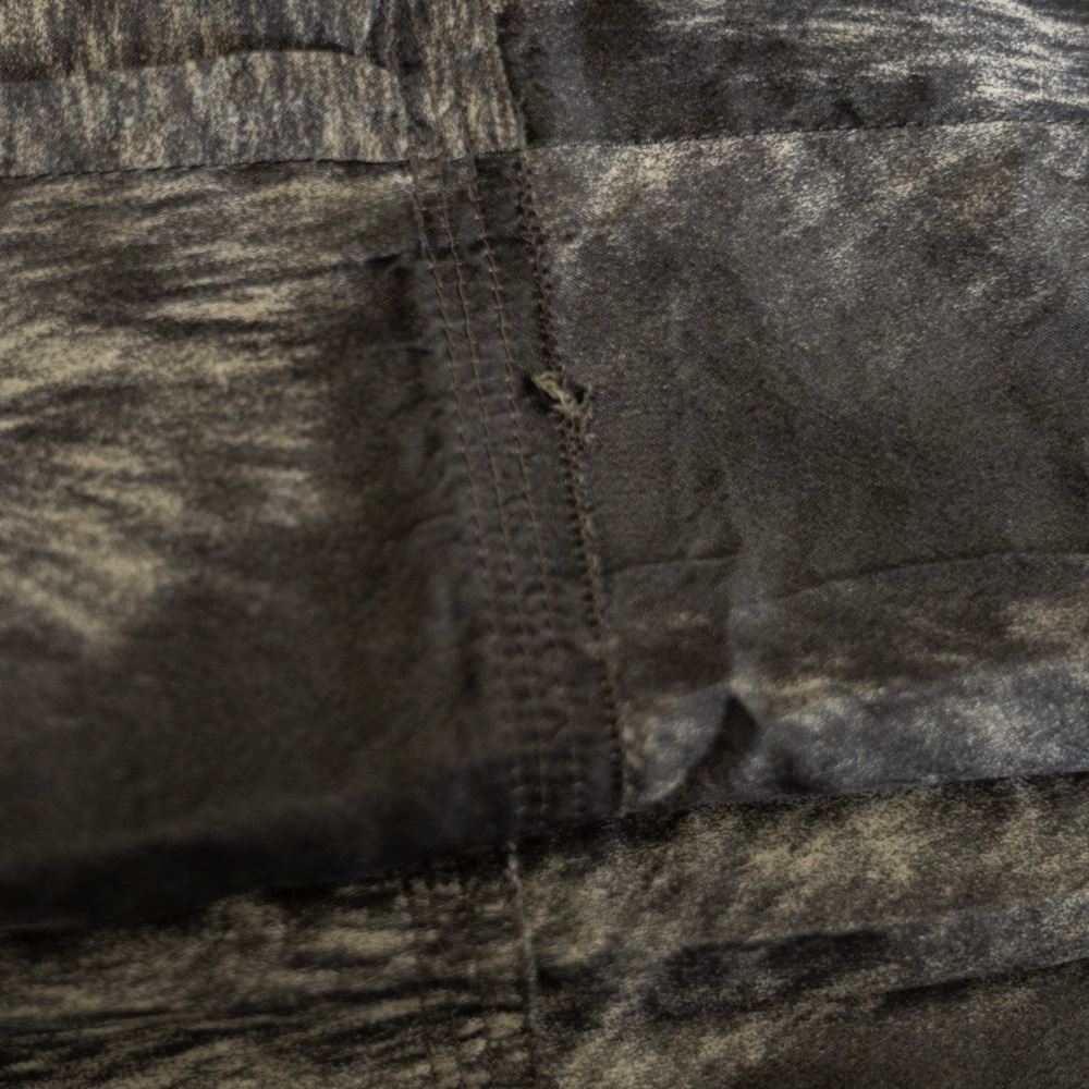 SOLD- PRADA silk skirt - Picture 10 of 12